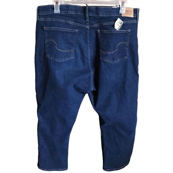 Levi’s signature Women's Plus SZ 22 straight leg Denim Blue Jeans New w/tags - Picture 2 of 8